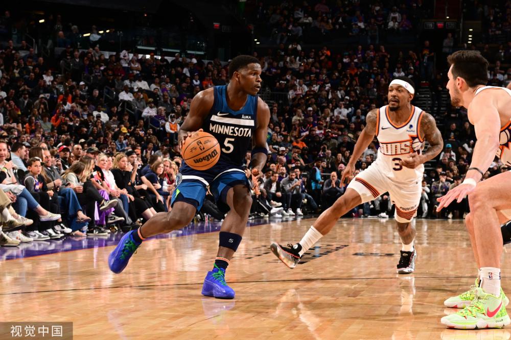 稳守突袭 稳守突袭